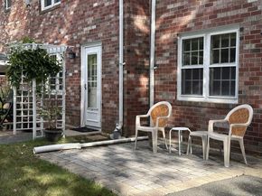 96 Coventry Cir 96, Brockton MA 02301