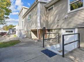 75 Border Road, Reading MA 01867