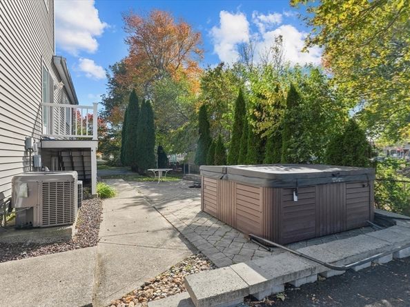 75 Border Road, Reading MA 01867