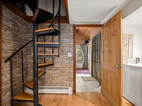 7 Lawson Ave, Lancaster MA 01523