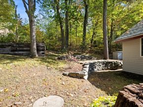 7 Lawson Ave, Lancaster MA 01523