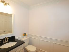 8 Stagecoach Circle 8, Westborough MA 01581