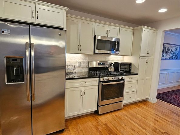 8 Stagecoach Circle 8, Westborough MA 01581