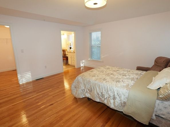 8 Stagecoach Circle 8, Westborough MA 01581
