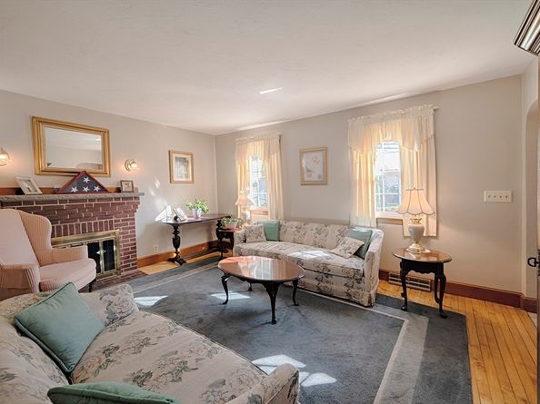 308 Forest St, Weymouth MA 02190