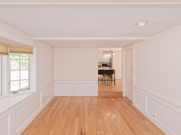 32 Colonial Way, Holliston MA 01746
