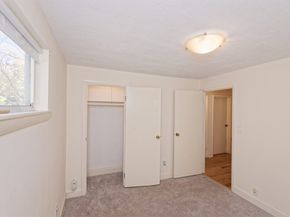 32 Colonial Way, Holliston MA 01746