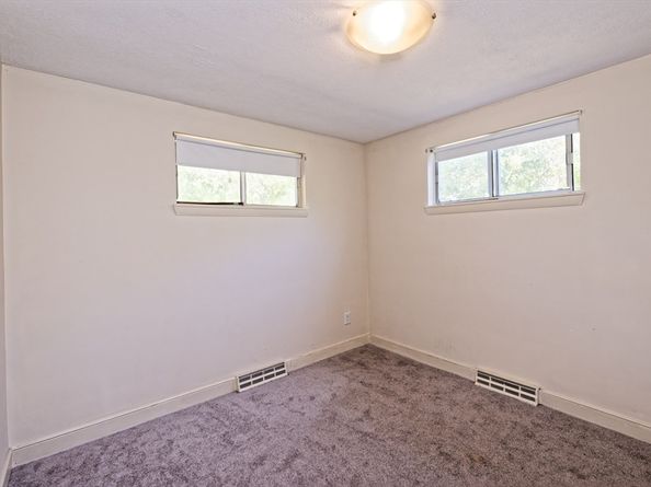 32 Colonial Way, Holliston MA 01746