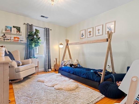 223 Neponset 2, Boston MA 02122
