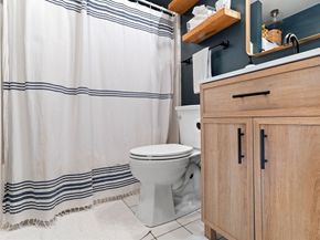 223 Neponset 2, Boston MA 02122