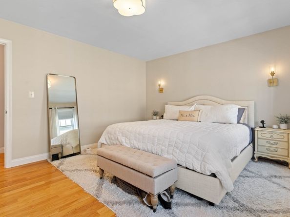 223 Neponset 2, Boston MA 02122