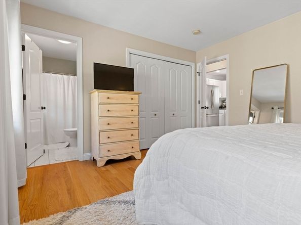 223 Neponset 2, Boston MA 02122