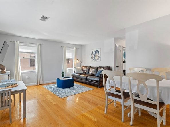223 Neponset 2, Boston MA 02122