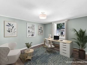 24 Russell St, Marblehead MA 01945
