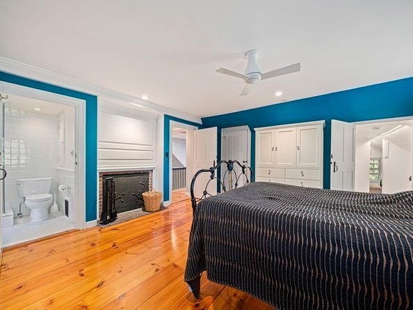 106 Farlow Road, Newton MA 02458