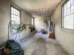 106 Farlow Road, Newton MA 02458