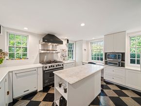 106 Farlow Road, Newton MA 02458