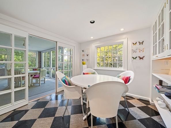 106 Farlow Road, Newton MA 02458