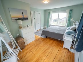 8 Douglas Ave, Hull MA 02045