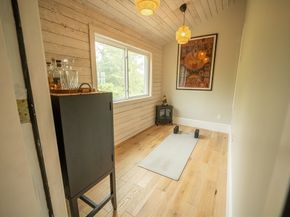 8 Douglas Ave, Hull MA 02045