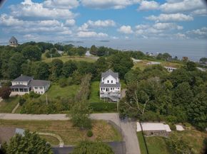 8 Douglas Ave, Hull MA 02045