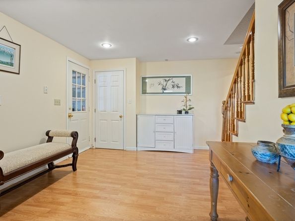 9 Drew Crossing, Westford MA 01886