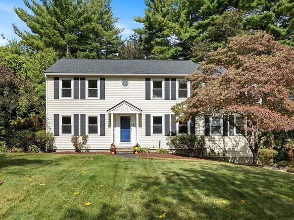 9 Drew Crossing, Westford MA 01886