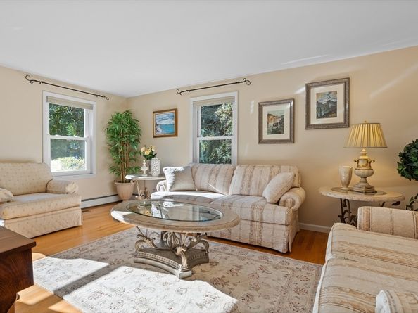 9 Drew Crossing, Westford MA 01886