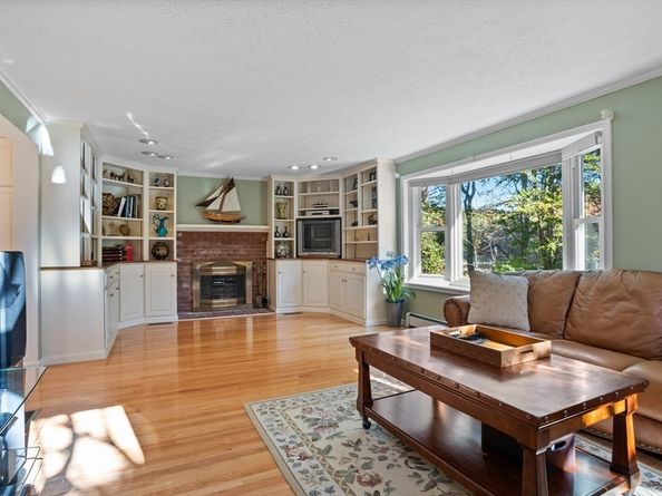 9 Drew Crossing, Westford MA 01886