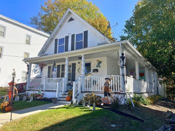 506 Pleasant Street