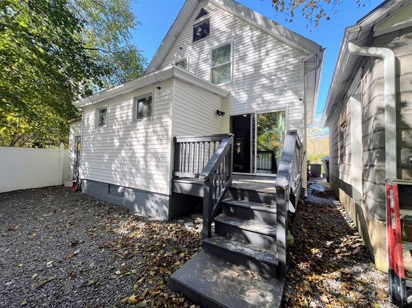 506 Pleasant Street, Gardner MA 01440