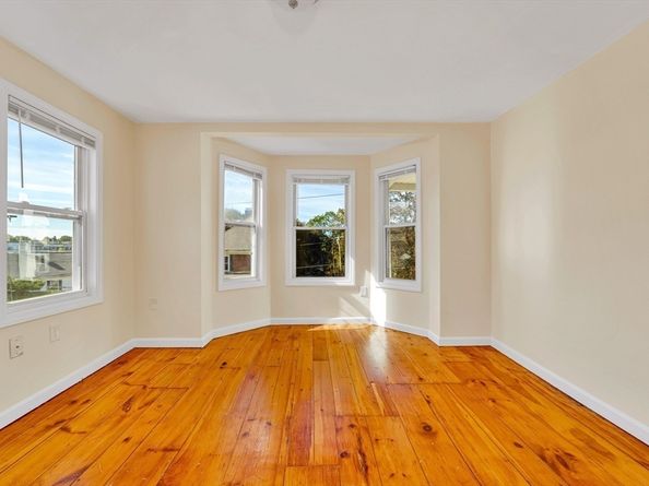 31 Highland St, Marlborough MA 01752