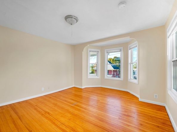 31 Highland St, Marlborough MA 01752