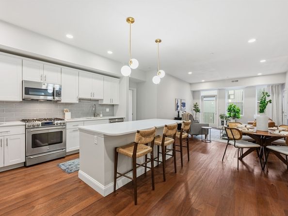 170 W Broadway 311, Boston MA 02127