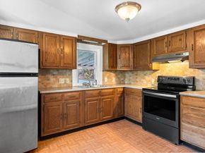 164 Conant St, Gardner MA 01440