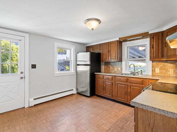 164 Conant St, Gardner MA 01440