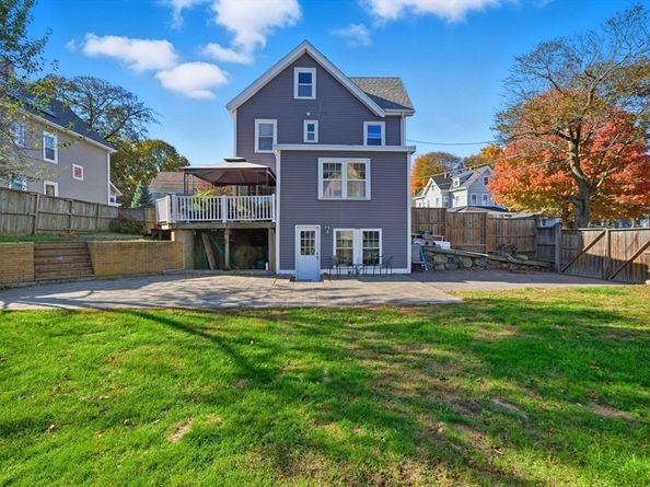 16 Pond, Stoneham MA 02180