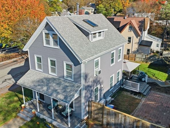 16 Pond, Stoneham MA 02180
