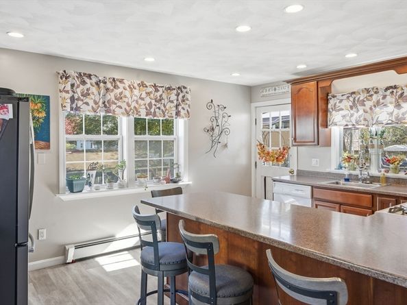 16 Pond, Stoneham MA 02180