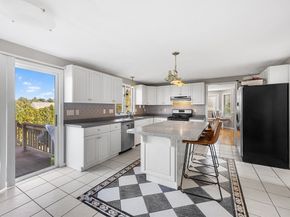 20 Sparrow Rd, Stoughton MA 02072