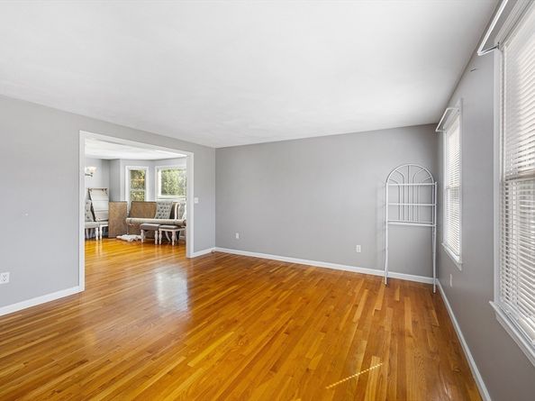 20 Sparrow Rd, Stoughton MA 02072