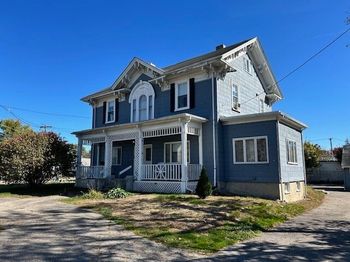 558 Pleasant Street