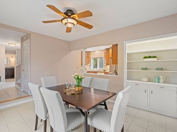 12 Astra 12, Wayland MA 01778