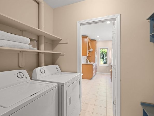 12 Astra 12, Wayland MA 01778