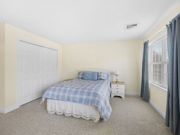 877 Auburnville Way D4, Whitman MA 02382