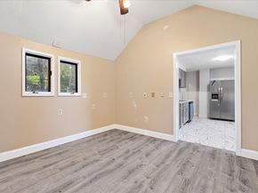 17 Otis St, Warren MA 01083