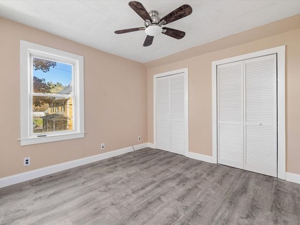 17 Otis St, Warren MA 01083