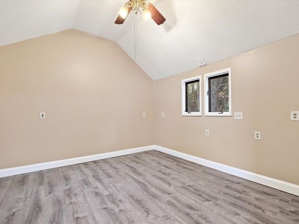 17 Otis St, Warren MA 01083