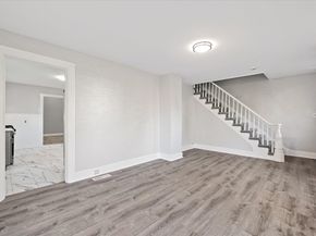 17 Otis St, Warren MA 01083