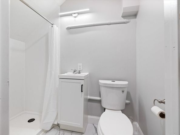 17 Otis St, Warren MA 01083